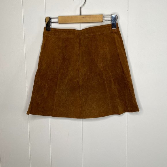 Brown Suede A-Line Buttoned Skirt - Picture 3 of 4